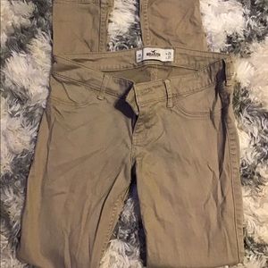 Hollister khakis